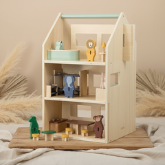 Trixie Holz-Spielhaus mit Zubehör – dreistöckiges Spielhaus mit sechs Tierfiguren und 13 Zubehörteilen für Kinder ab 3 Jahren