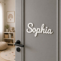 Personalisiertes Türschild fürs Kinderzimmer in Weiß mit dem Namen Marie – hochwertiges Holzschild als Geschenk zur Geburt, Taufe oder zum Geburtstag.
